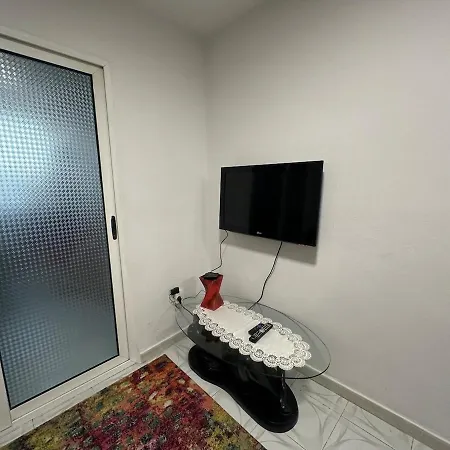 Vibrant Haven Apartamento